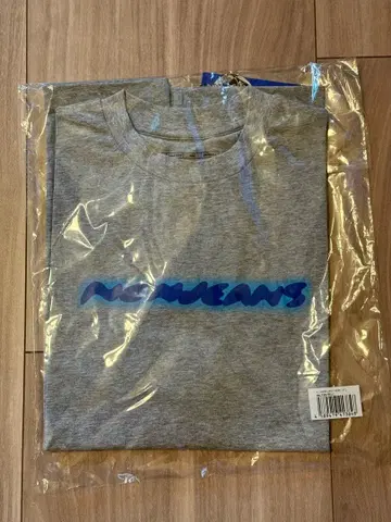 new jeans how sweet grey t shirt 미개봉 새상품