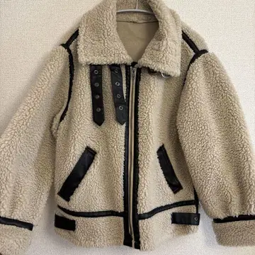 Ungrid 무스탕 코트 베이지