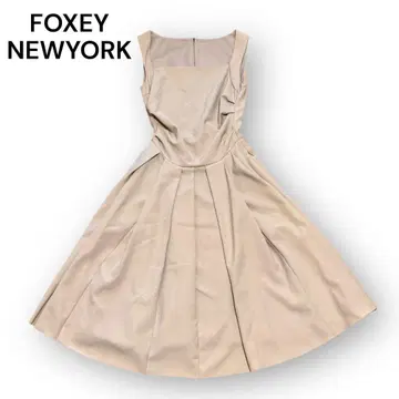 컨디션 최상 FOXEY 폭시 슬리브리스 원피스 플레어 베이지 38