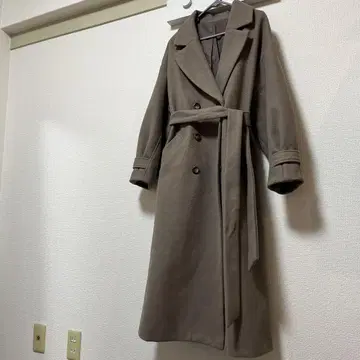 모카 브라운 더블 브레스트 롱 코트