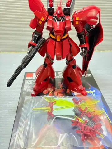 HGUC 기동전사 건담 역습의 샤아 1/144 사자비 완성품 덤 포함