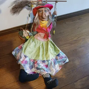 인형극 마리오네트 마녀 할머니의 인형 빗자루 포함