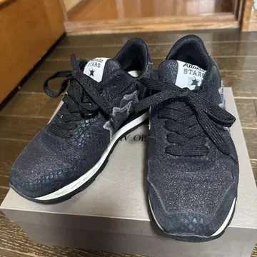 Atlantic Stars 블랙 스니커즈