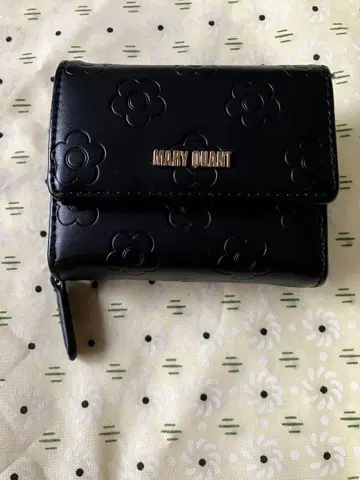 MARY QUANT 블랙 3단 폴더형 지갑 박스 없음
