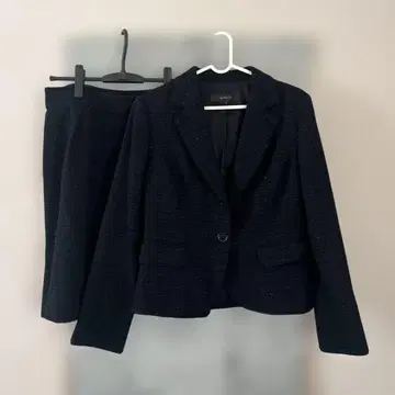 새상품급 Reflect 트위드 라메 스커트 셋업 LL