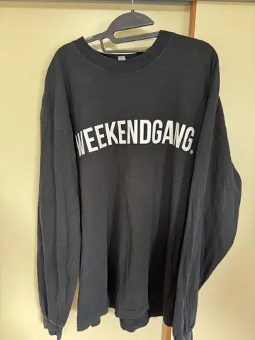 Weekend Gang 롱 슬리브 트레이닝복 블랙