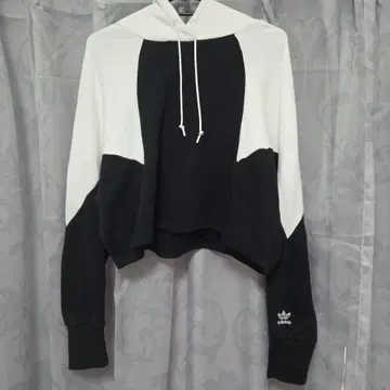 adidas 크롭 후드티 화이트/블랙 US 2XS