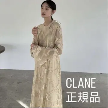 CLANE BULGED FLOWER JACQUARD ONE PIECE