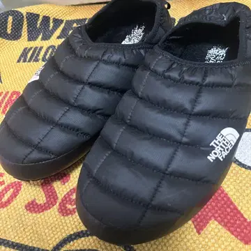 THE NORTH FACE 블랙 슬립온