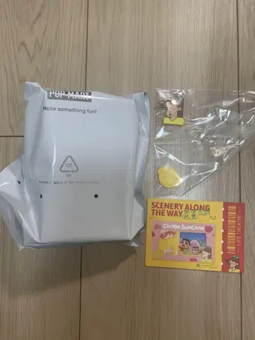 POP MART Life Theater 짱구는 못말려(크레용 신짱)