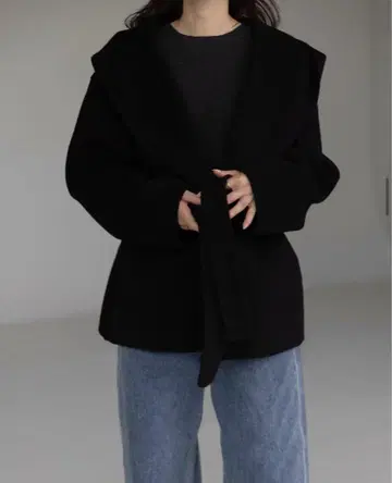 na.e Hoodie Half Coat