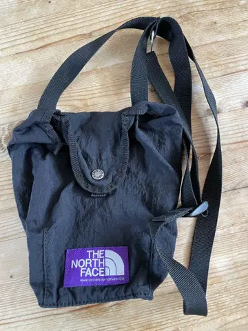 THE NORTH FACE 블랙 숄더백
