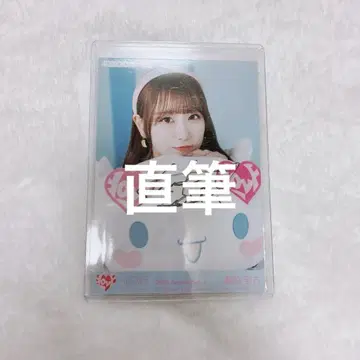 타키와키 쇼코 시나몬 콜라보 브로마이드 마카롱 의상
