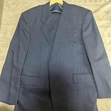 네이비 비즈니스 정장 울 혼방