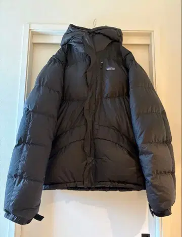 patagonia 다운 파카 다운 자켓 M 블랙