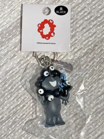 [ 완판템 ] 블랙 미야쿠미야쿠 참 포함 입체 키링 PVC