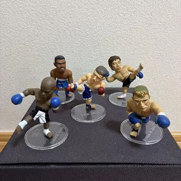 K1 파이터즈 피규어