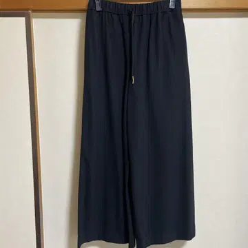 스트로베리 필드 와이드 팬츠 블랙