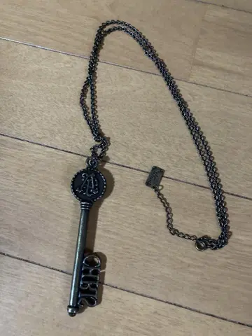 ALICE and the PIRATES 목걸이
