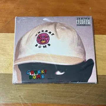 타일러, 더 크리에이터 / 체리 밤 외부 가방 포함