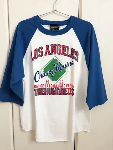 THE HUNDREDS 7부 소매 베이스볼 티셔츠