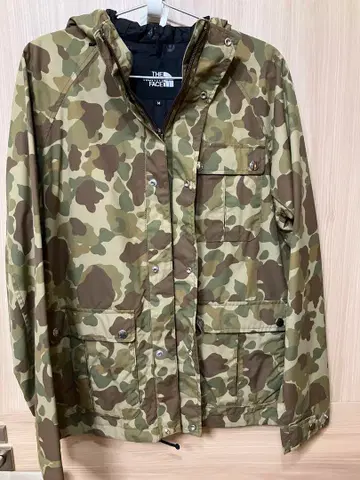 THE NORTH FACE 카모플라쥬 마운틴 파카