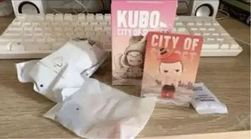 POP MART KUBO City of Sunset