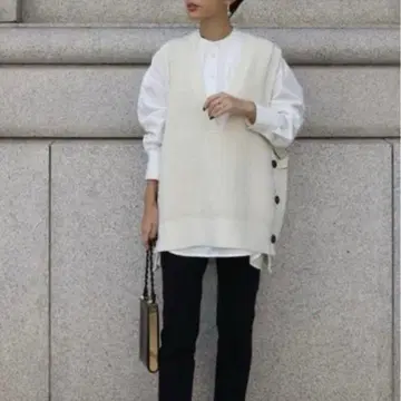 machatt 마차트 사이드 버튼 니트 베스트