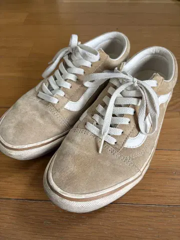 Vans 베이지 스니커즈