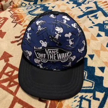 Vans 스누피 메쉬 캡