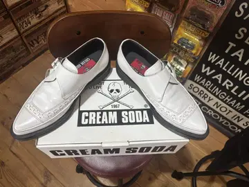 CREAM SODA 화이트 더블 버클 신발