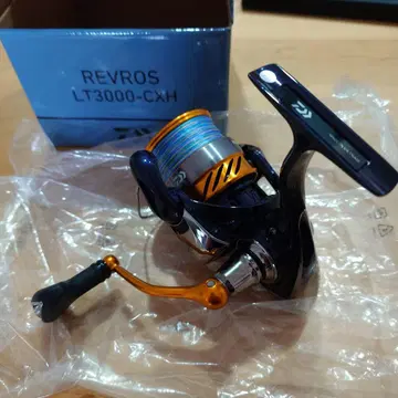 DAIWA REVROS LT3000-CXH 스피닝 릴