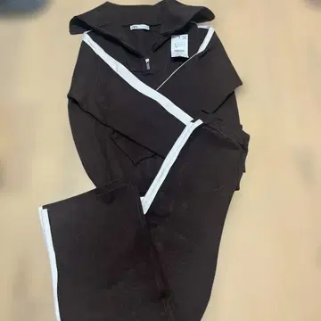 택 포함 미사용 새상품 ZARA 니트 셋업