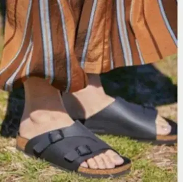 [ 미사용 새상품 ] BIRKENSTOCK 취리히 사이즈 39