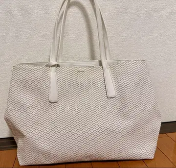 ZANELLATO 물결무늬 토트백 파우치 포함