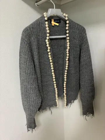 MADISONBLUE 그레이 펄 가디건 M 사이즈