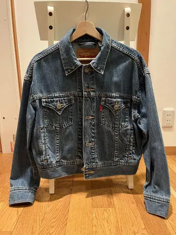 미사용 LEVI'S 클래식 데님 자켓 M 사이즈