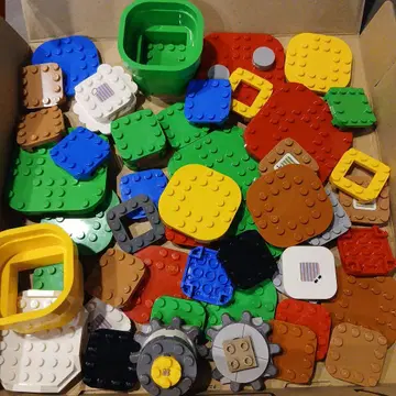 24 LEGO 마리오 플레이트 부품 묶음 판매