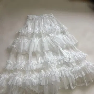 axes femme 화이트 프릴 티어드 튤 롱 스커트