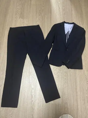 네이비 스트라이프 팬츠 수트 상하의 수트 셀렉트