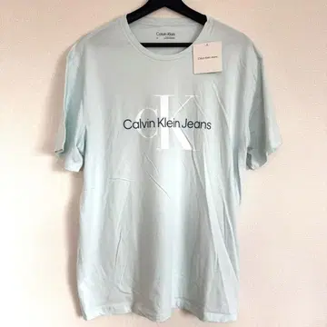 Calvin Klein Jeans 로고 T셔츠 UG 라이트 블루 M