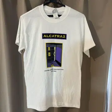 ALCATRAZ T셔츠 S 사이즈