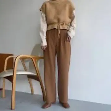 NOKCHA 투 턱 와이드 팬츠 브라운