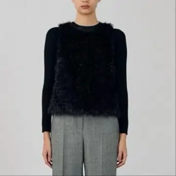 24AW TOMORROWLAND 데프레 레이니 샤기 크루넥 베스트
