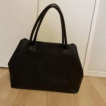 애니에스 베이 블랙 토트백