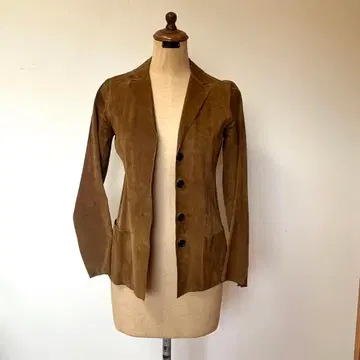브라운 스웨이드 버튼 자켓