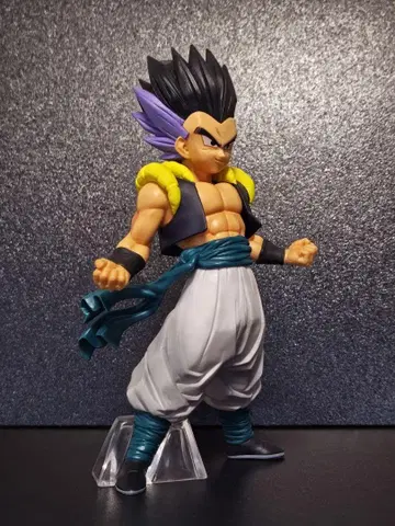 제일복권 드래곤볼 VS옴니버스 비스트 E상 오천크스 피규어