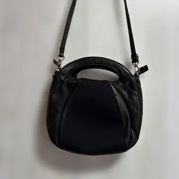 센소유니코 tb 가죽 콤비 백