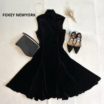 FOXEY NEWYORK 폭시 벨로아 롱 원피스 블랙