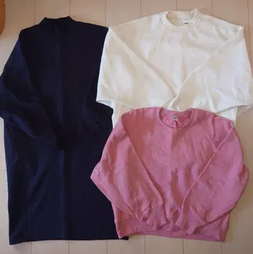 [ 연내 한정 가격 ] 유니클로 맨투맨 트레이닝복 묶음 판매